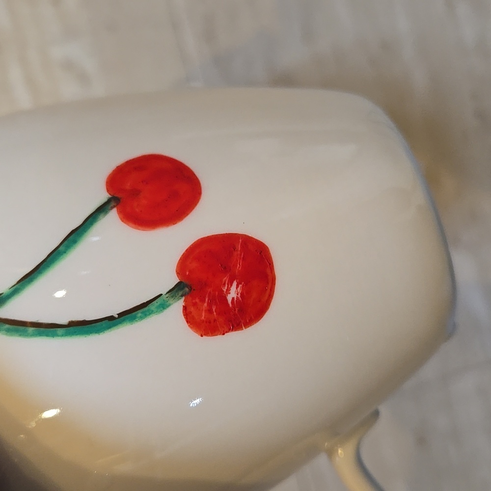 Starbuck's at Home Collection 2004 Set of Two Cherry Stem Mugs - Picture 6 of 6